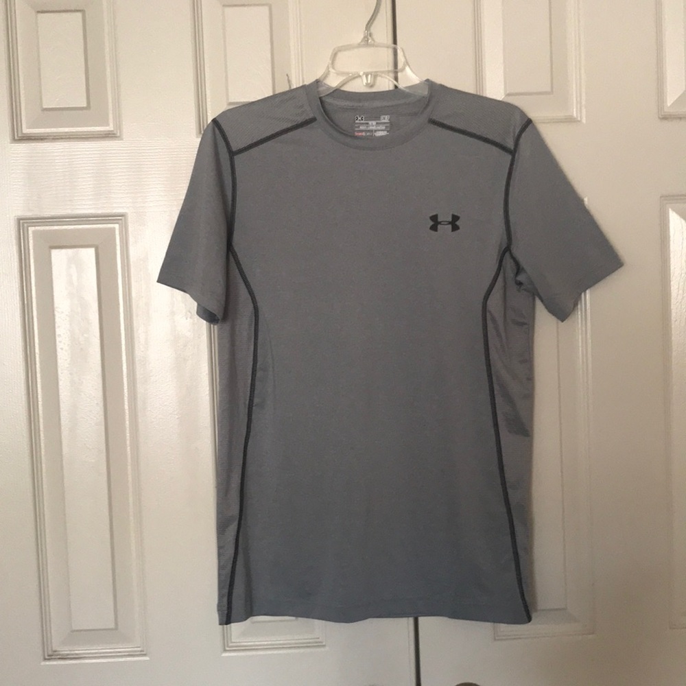 Men’s Gray Under Armour Athletic T-Shirt